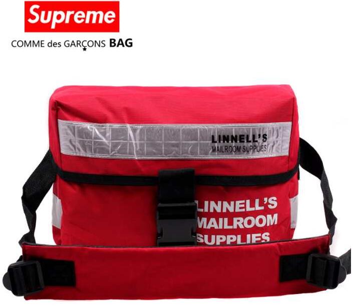 収納力に優れたSupremeシュプリームバッグコピー メンズショルダーバッグ ブラック 赤色 ４色可選