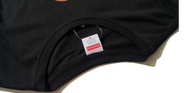 大人気SUPREMEシュプリーム偽物通販 男女兼用tシャツ ボックスロゴ付き 半袖ｔシャツ ホワイト ブラック 2色可選* 