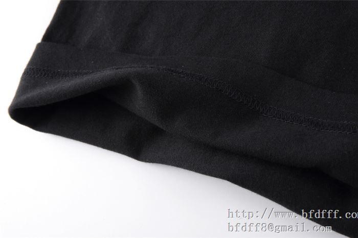 お洒落に魅せる2017春夏SUPREMEシュプリームコピー激安 半袖tシャツ偽物 ブラック ホワイト2色可選