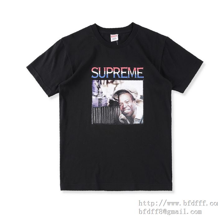 お洒落に魅せる2017春夏SUPREMEシュプリームコピー激安 半袖tシャツ偽物 ブラック ホワイト2色可選