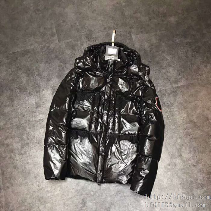 2017秋冬新作汚れしにくいMONCLERモンクレール ダウンジャケット偽物 フード付き メンズダウンコート ブラック