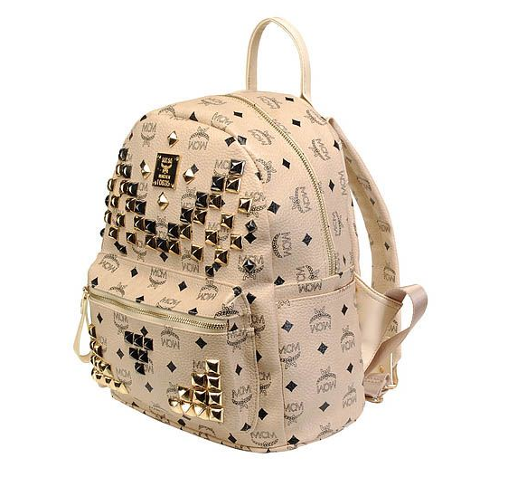  mcm エムシーエム リュック バックパック スタッズ 韓国 レディース ブランド レザー 通勤バッグ