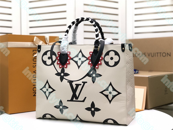 LOUIS VUITTON ハンドバッグ