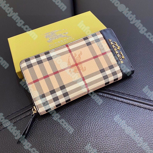 バーバリー BURBERRY ジッパー財布 