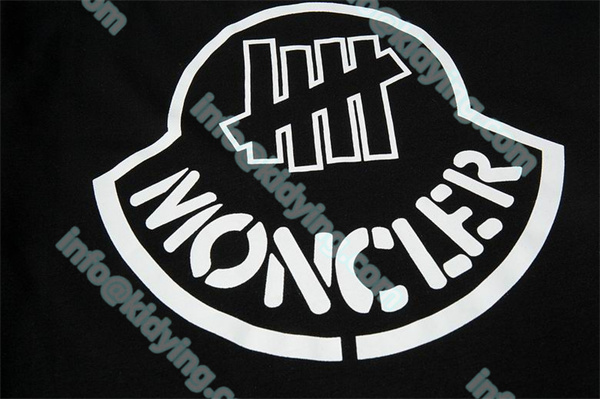 MONCLERＴシャツ 高人気コピー