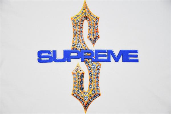 SUPREME 服 激安