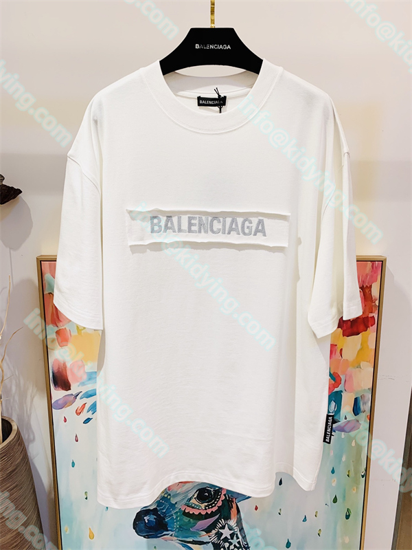 バレンシアガ コピー 半袖tシャツ