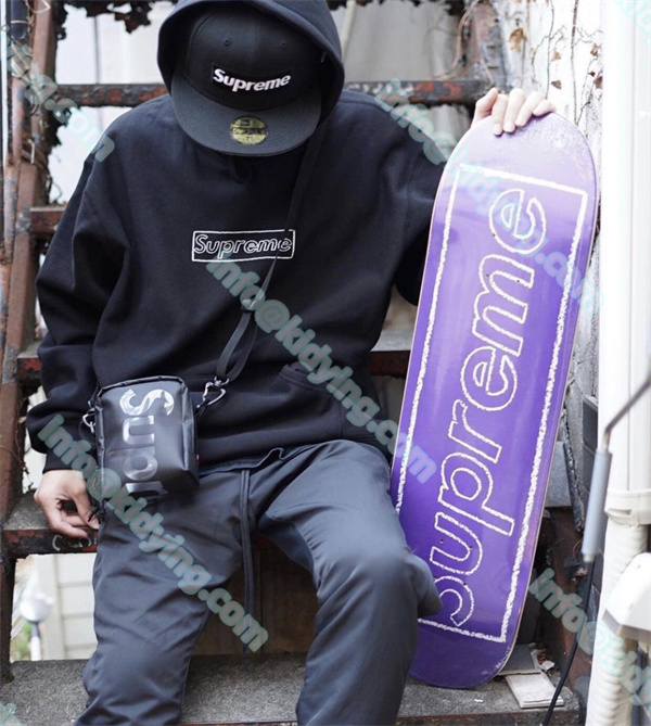 supreme シュプリーム ロゴ パーカー コピー