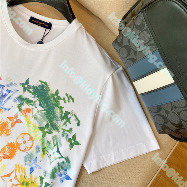 Louis vuitton ルイヴィトン ロゴ 半袖 ｔシャツ コピー