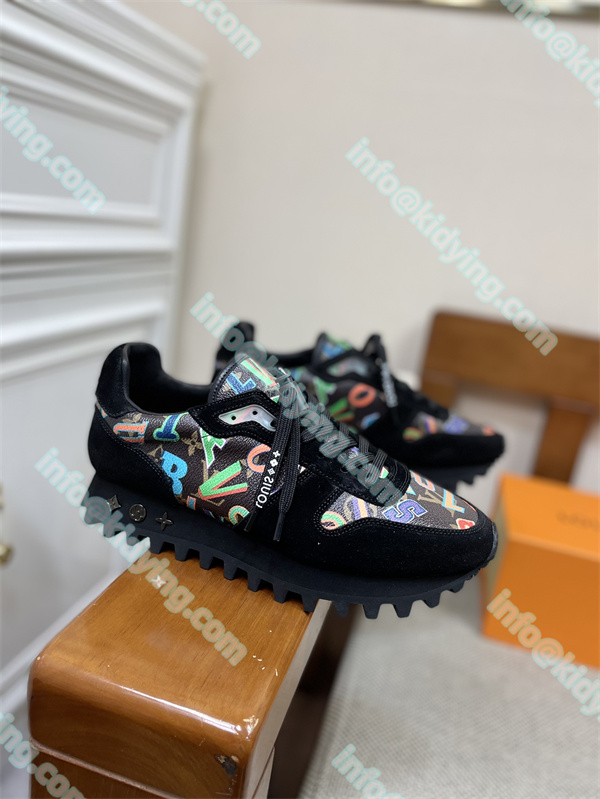 louis vuitton スニーカ 限定 2021 セール スーパーコピー品
