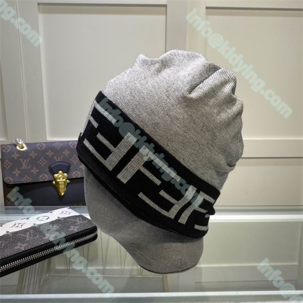 FENDI 偽物 ニット帽