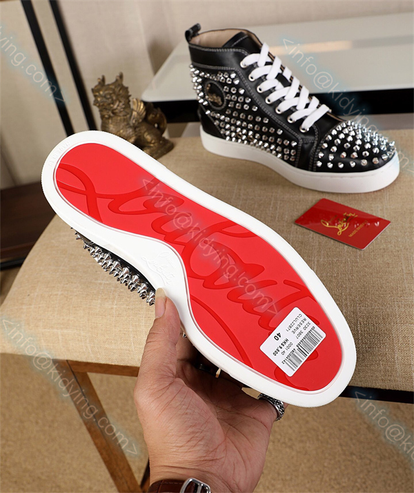 Christian Louboutin コピー スニーカー