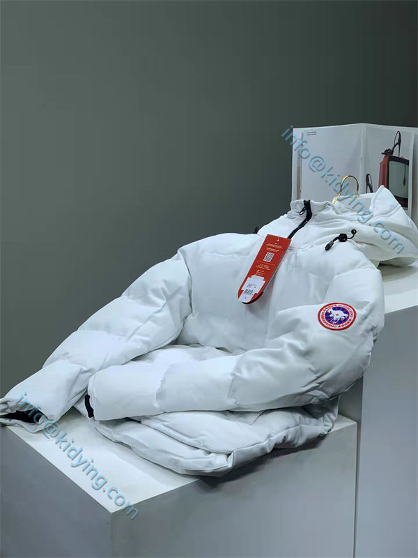 CanadaGoose コピー カナダグースダウンジャケット偽物