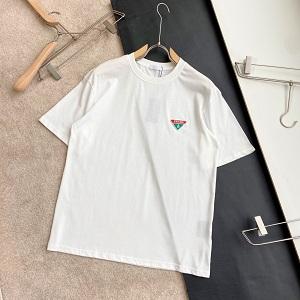 PRADAシンプルなデザインプラダ半袖Ｔシャツスーパーコピー...