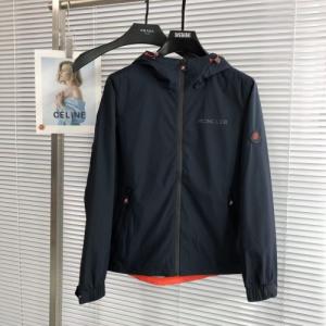 お得な注目ブランドMONCLER モンクレール 高品質偽物 ...