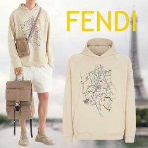 入手困難!普段使いで活躍 FENDI フェンディマップ モチーフパーカー スタイリッシュな印象を与える 2色展開