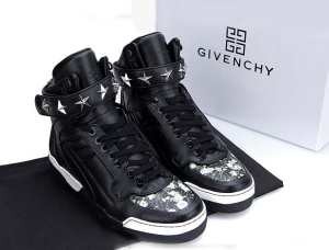 目玉商品 2015 ジバンシー GIVENCHY メンズ　レースアップ　ハイカットスニーカー