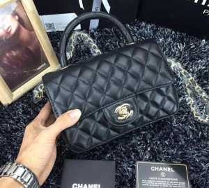 お洒落な存在感 2015秋冬物 シャネル CHANEL 手持...