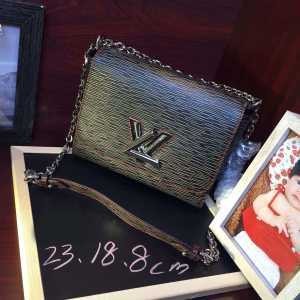 肌触りのいい 2015秋冬物 ルイ ヴィトン LOUIS VUITTON ショルダーバッグ 斜め掛けバッグ 多色選択可 M50273