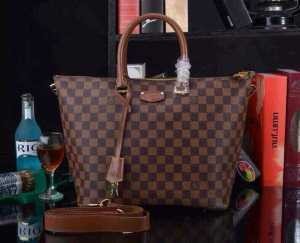 2015秋冬物 お買い得品 ルイ ヴィトン LOUIS VUITTON 手持ち&ショルダー掛け 63169