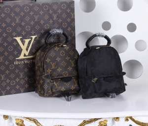 2015秋冬物 魅惑 ルイ ヴィトン LOUIS VUITTON リュック 2色可選 41562