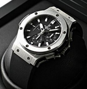 ファッション性を高めたウブロ 時計 コピー　HUBLOT　メンズ用の腕時計.