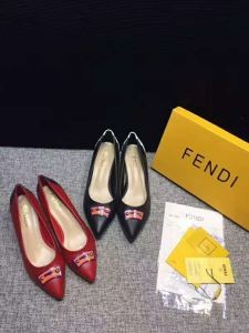 風合いが出る2017新款 フェンディ FENDI 2色選択可 ハイヒール