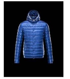 格安　モンクレール 激安 偽物　MONCLER　ダウンジャケ...