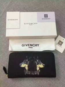 魅力的な2017 圧倒的な新作 ジバンシー GIVENCHY 長財布