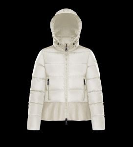 2017秋冬 MONCLER モンクレール 抜群な存在感ダウンジャケット 防風性に優れ希少