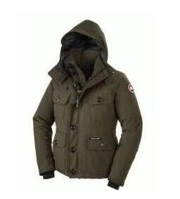 着心地の良さCANADA GOOSE　カナダグース　軽さを実...