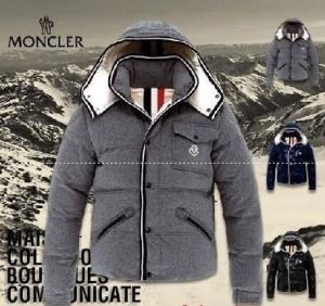 モンクレール ダウンジャケット 防風性に優れ圧倒的な新作 2011秋冬 MONCLER