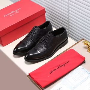 大人の雰囲気抜群  フェラガモ FERRAGAMO 2017-2017年モデル入荷 革靴 新品登場☆