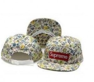 限定数量　SUPREME　シュプリーム帽子 コーデ　幅広い層に支持される花模様キャップ