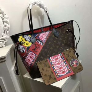 今からの季節にピッタリ！3色選択可LOUIS VUITTON...