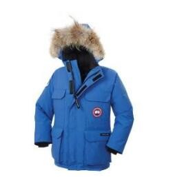 大人っぽい印象に CANADA GOOSE カナダグース　 最高級のジャケット＆ブルゾン メンズ アウター　 シタデル