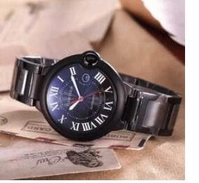 日付表示機能性　カルティエ CARTIER 　 腕時計 美品 W69012Z4 メンズ腕時計