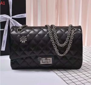 4色可選 シャネル CHANEL 数に限りがある 超人気美品...