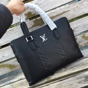 ハンドバッグ 存在感のある ルイ ヴィトン LOUIS VUITTON 2018春夏新作