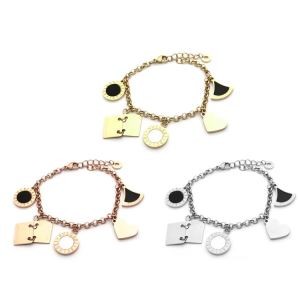 ブルガリ BVLGARI ブレスレットSALE!綺麗に決まる...