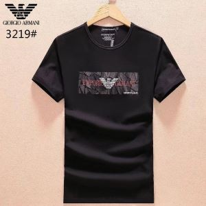 存在感拔群なアルマーニTシャツ偽物同色ロゴクルーネック半袖T...