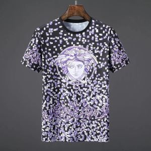 お得大人気 ヴェルサーチ 店舗 ｔシャツ ブランド VERSACE 半袖ｔシャツ 丸首 コットン メンズ デザイン コーデ