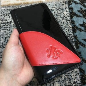 ★顧客セール★Christian Louboutinルブタン財布コピー激安ブラック本革レディースラウンドファスナー長財布