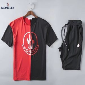 注目を集める モンクレール MONCLER 2色可選 上下セ...