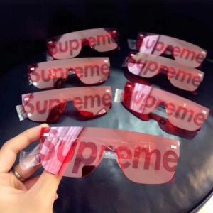 シュプリーム SUPREME メガネ 2018入荷度が高い 魅力的な美品 4色可選