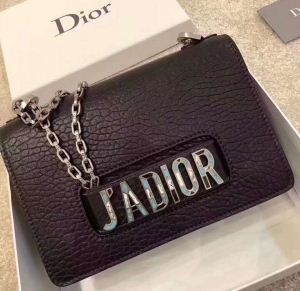 超激安アイテム DIOR2色選択可珍しい ディオール 201...