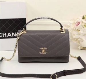 ショルダーバッグ CHANEL 人気が再燃！シャネル 3色選択可2018最新コレクション