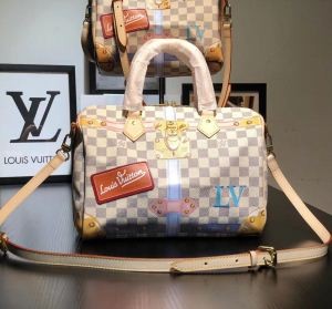 当店ランキング1位常連 LOUIS VUITTON 手持ち&...