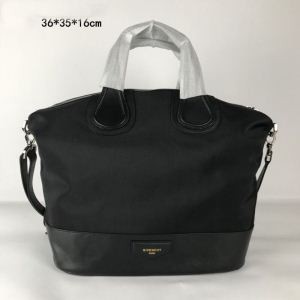 2018春夏新作 ジバンシー GIVENCHY手持ち&ショルダー掛け気分がアガる