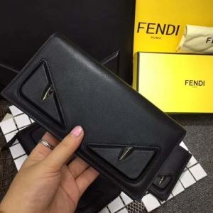 人気商品新色登場！2018春夏新作 FENDI『個性』を表現...